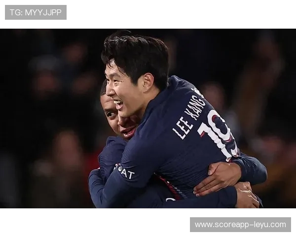 李刚仁：韩国球星的崛起与未来展望